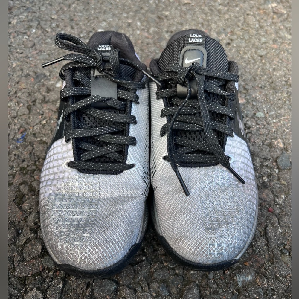 Nike Black and Gray Athletic Shoes